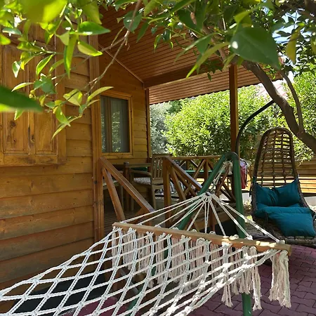 Ceylan Bed & Breakfast